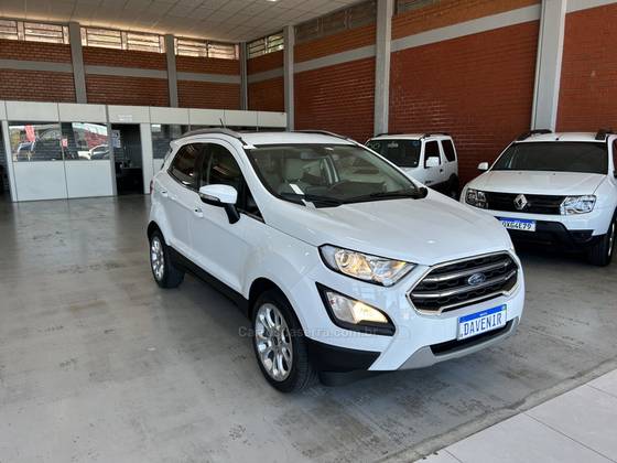 FORD ECOSPORT 1.5 TI-VCT FLEX TITANIUM AUTOMÁTICO